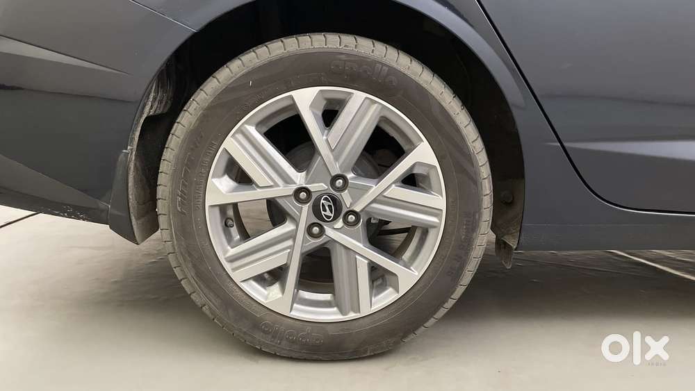 Hyundai Verna 1.5 Sx (o) Petrol Mt, 2024, Petrol