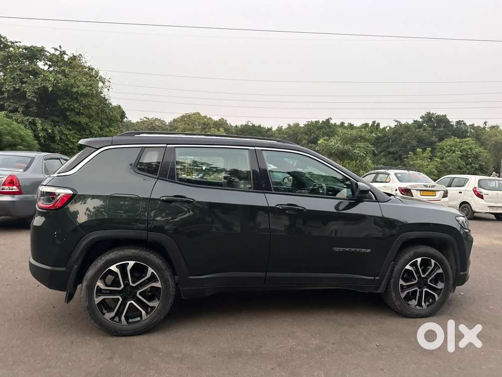 Jeep Compass, 2023, Petrol