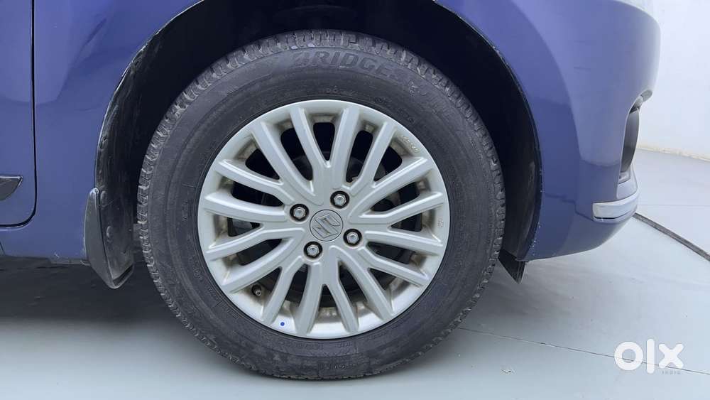Maruti Suzuki Dzire 1.2 Zxi, 2017, Petrol