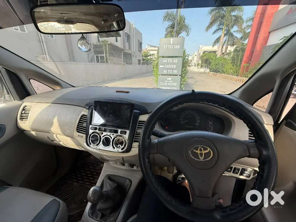 Toyota Innova 2.5 G 2010