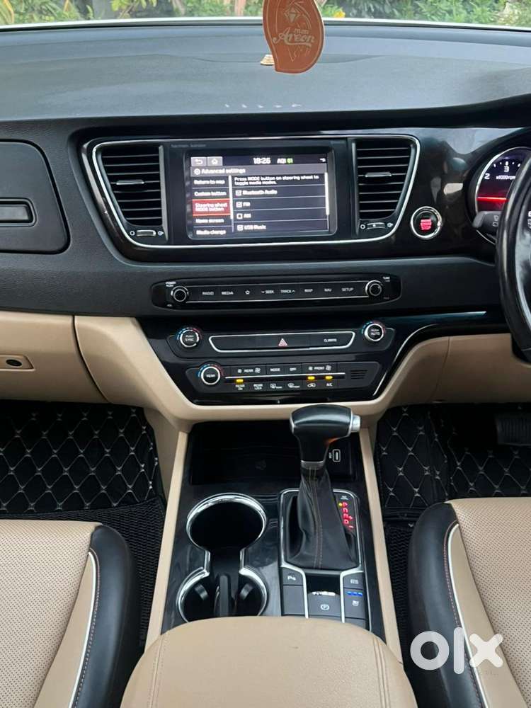 Kia Carnival Limousine, 2020, Diesel