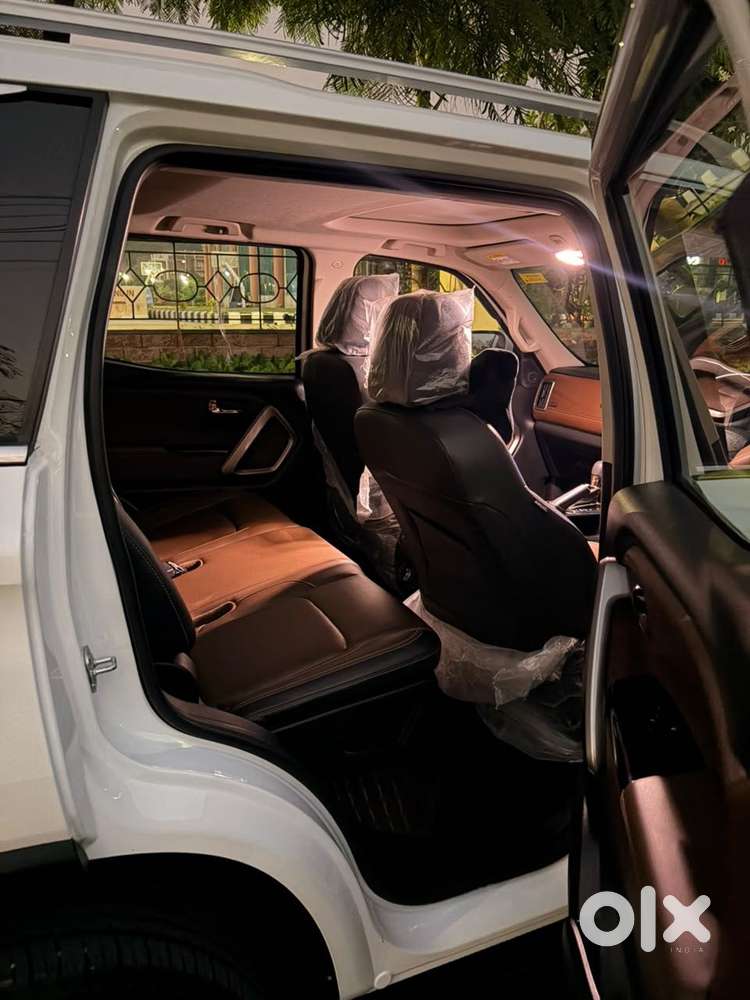 Mahindra Scorpio N Z8 Select Diesel At 2wd 7-seater, 2021, Diesel