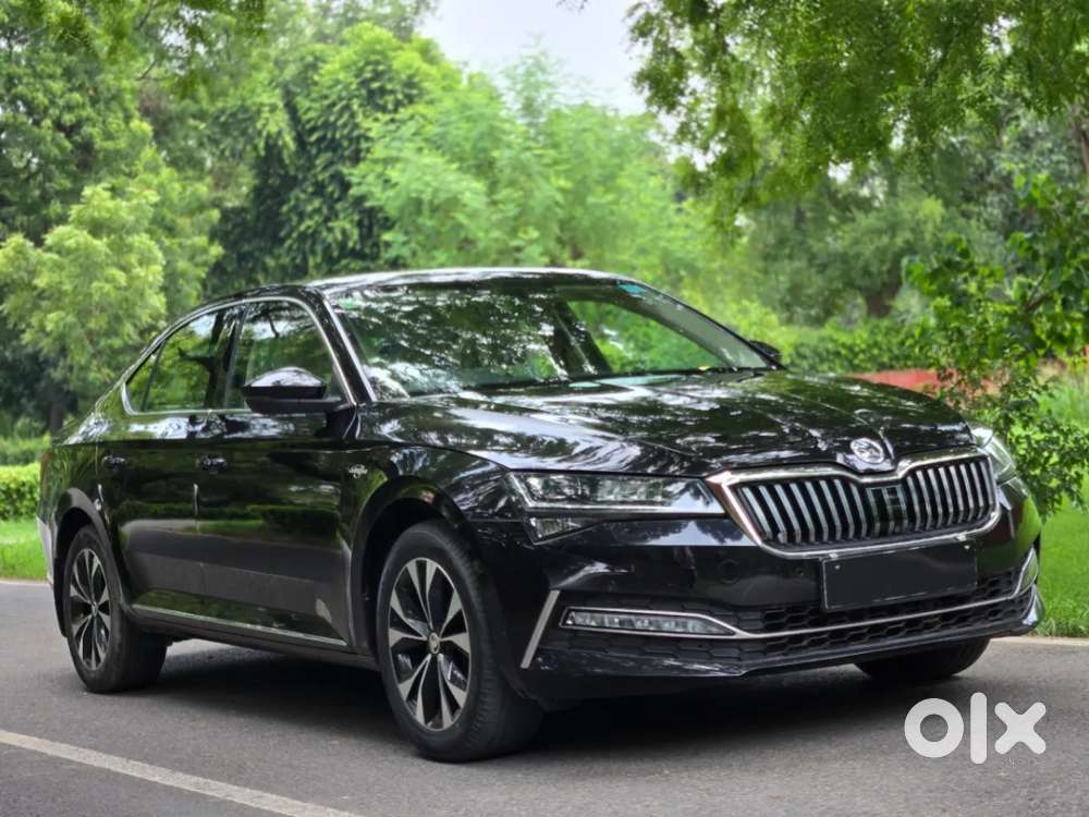 Skoda Superb 2.0 L&k Tsi At, 2023, Petrol