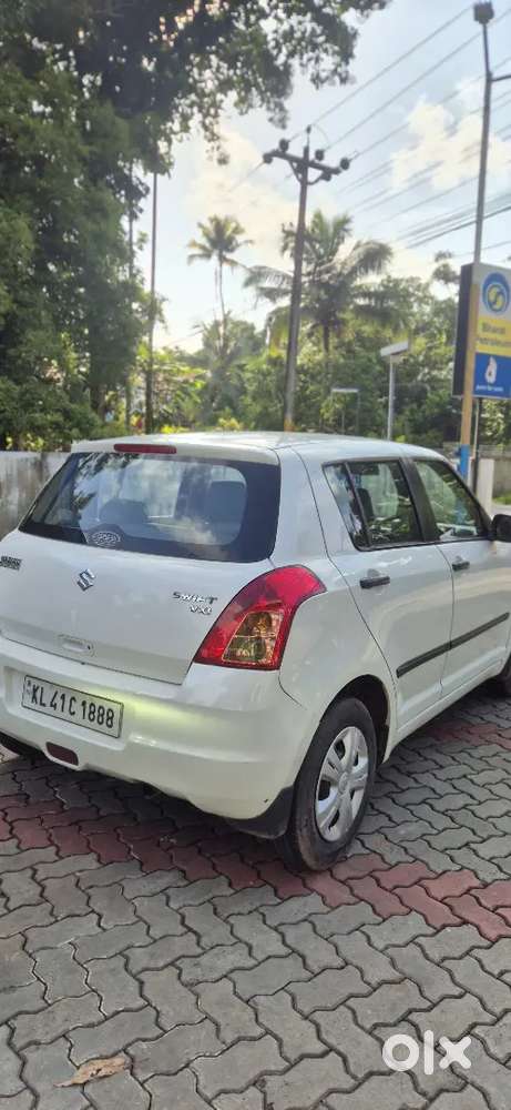 Maruti Suzuki Swift 2009 Company Service , No Accidents History