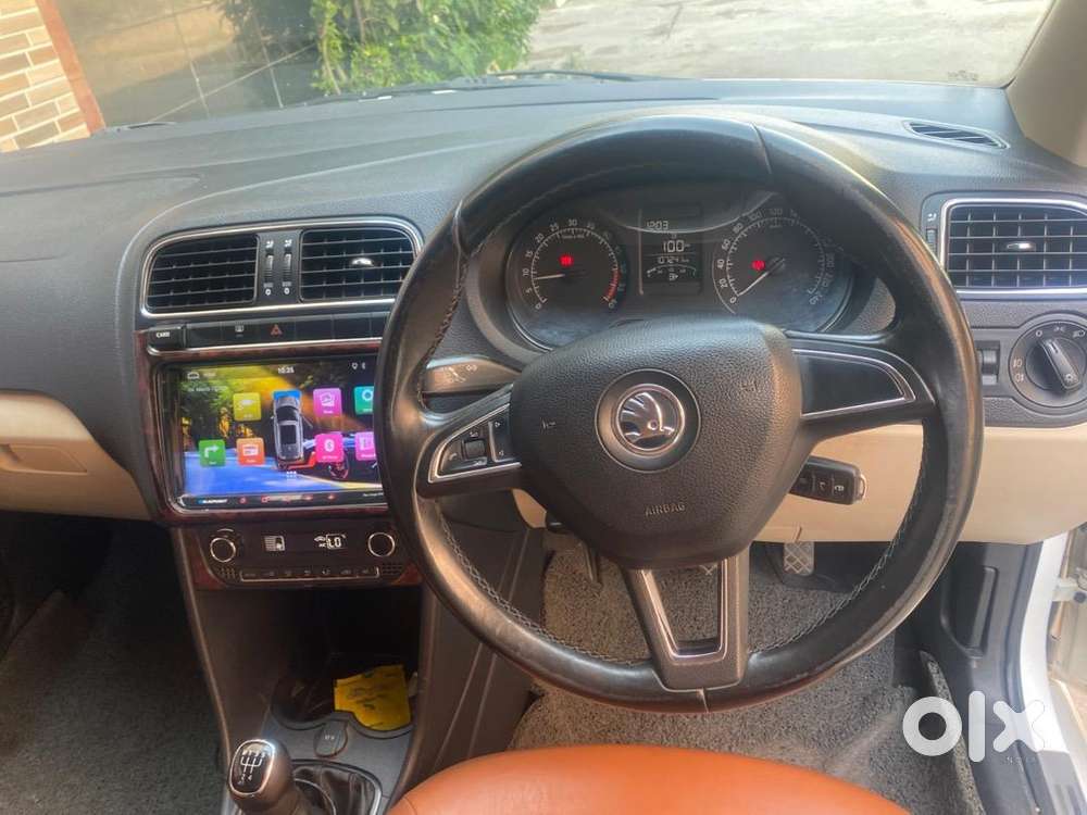 Skoda Rapid 2016 Diesel 107000 Km Driven