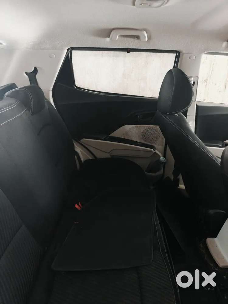 Mahindra Xuv300 2022 Petrol 57000 Km Driven