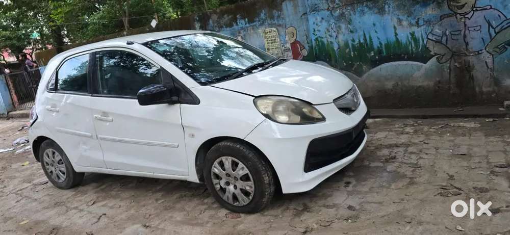 Honda Brio 2013
