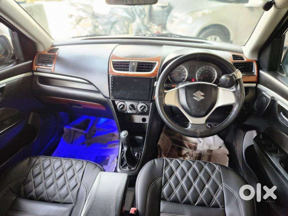 Maruti Suzuki Swift Vxi With Abs, 2011, Petrol
