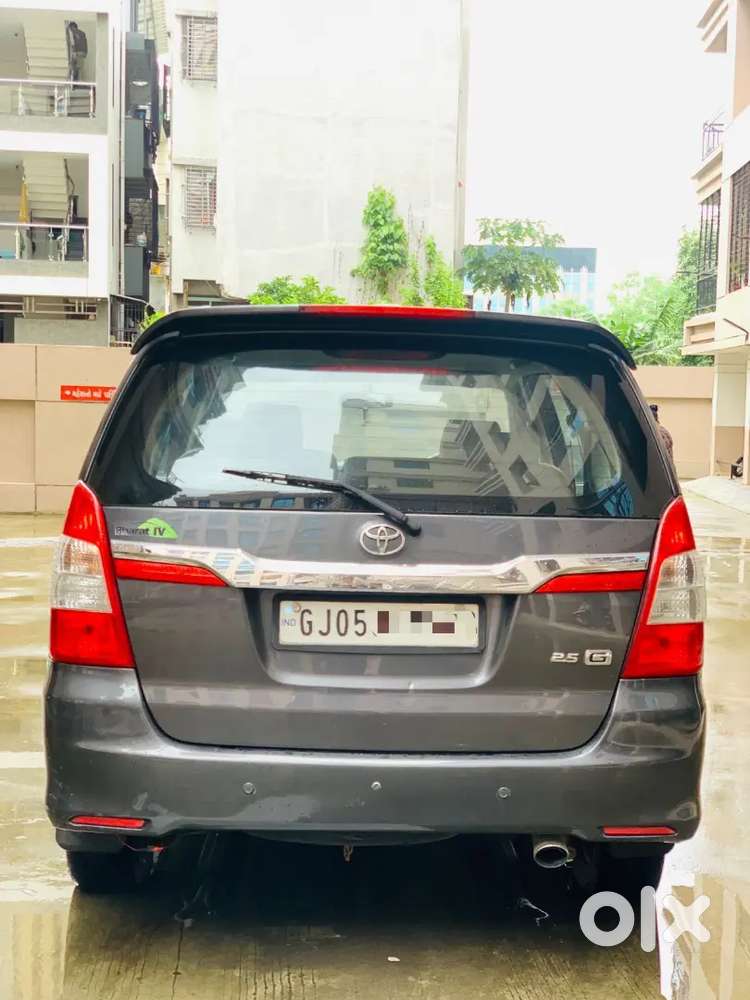 Toyota Innova 2.5 G 2015