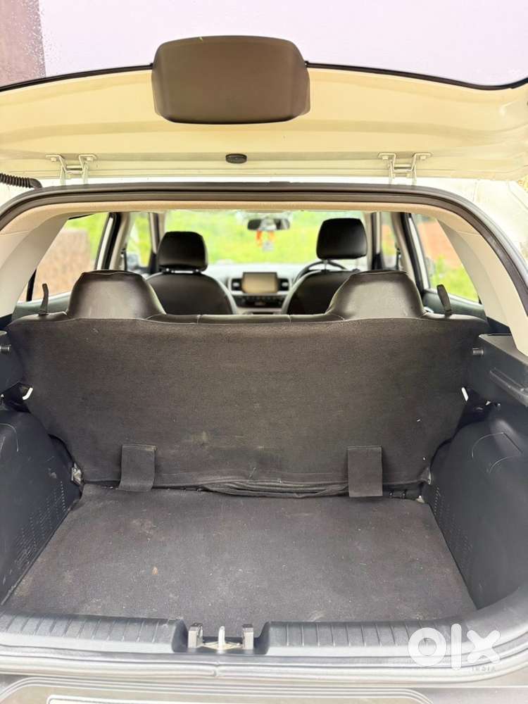 Hyundai Venue 2023 Diesel Car