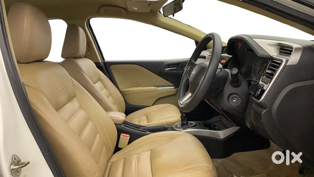 Honda City 2015-2017 I Vtec V, 2016, Petrol