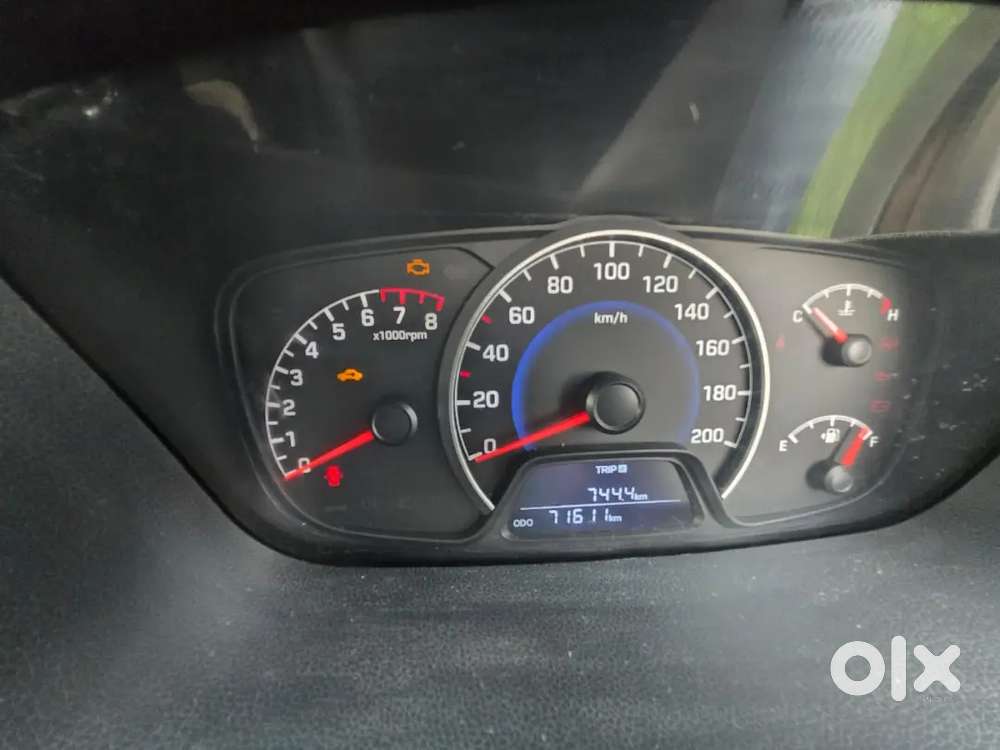 Hyundai Grand I10 2017 Petrol 71000 Km Driven Single Owner