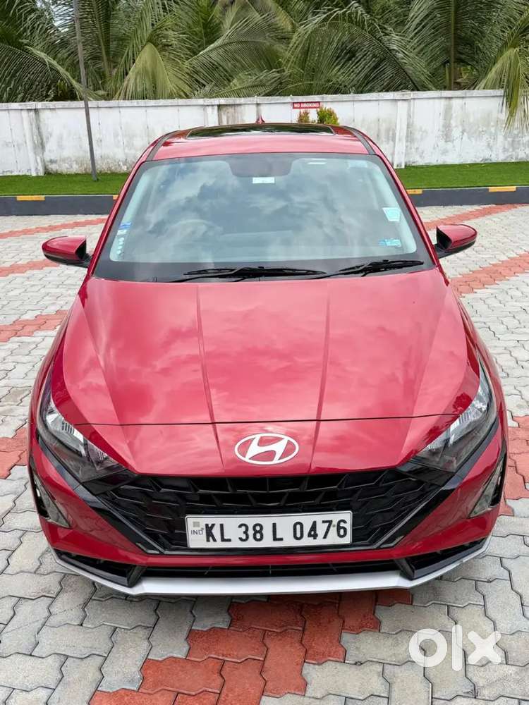 New I20 Sports Option Petrol Manual Low Km Sunroof Model