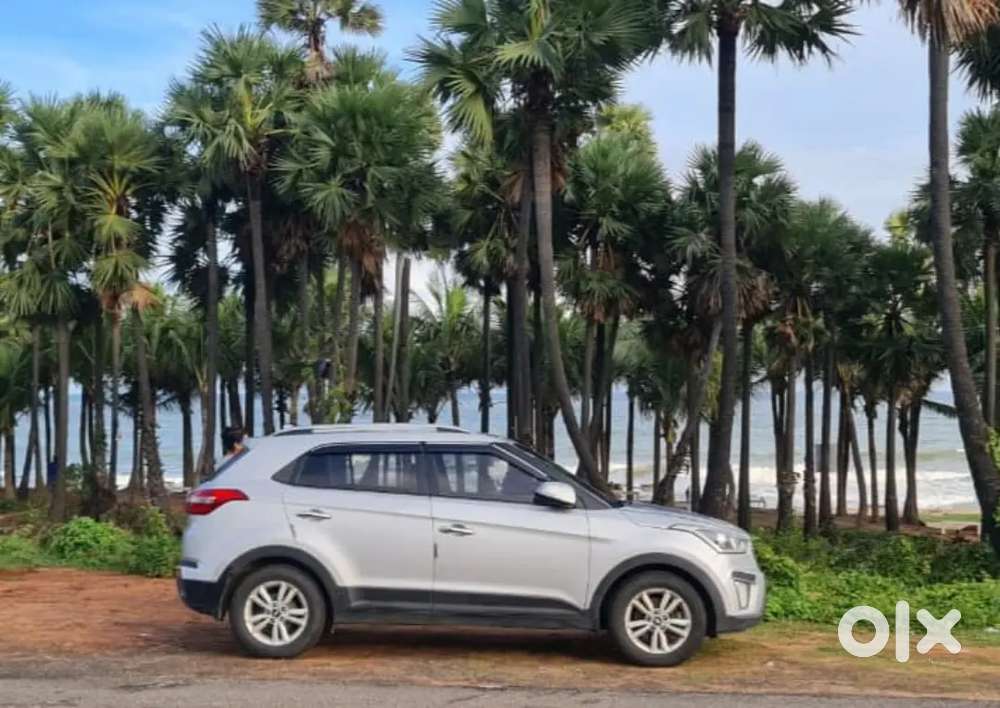 Hyundai Creta 2015 11th Month. Diesel 87800 Km Driven. 1st Owner.
