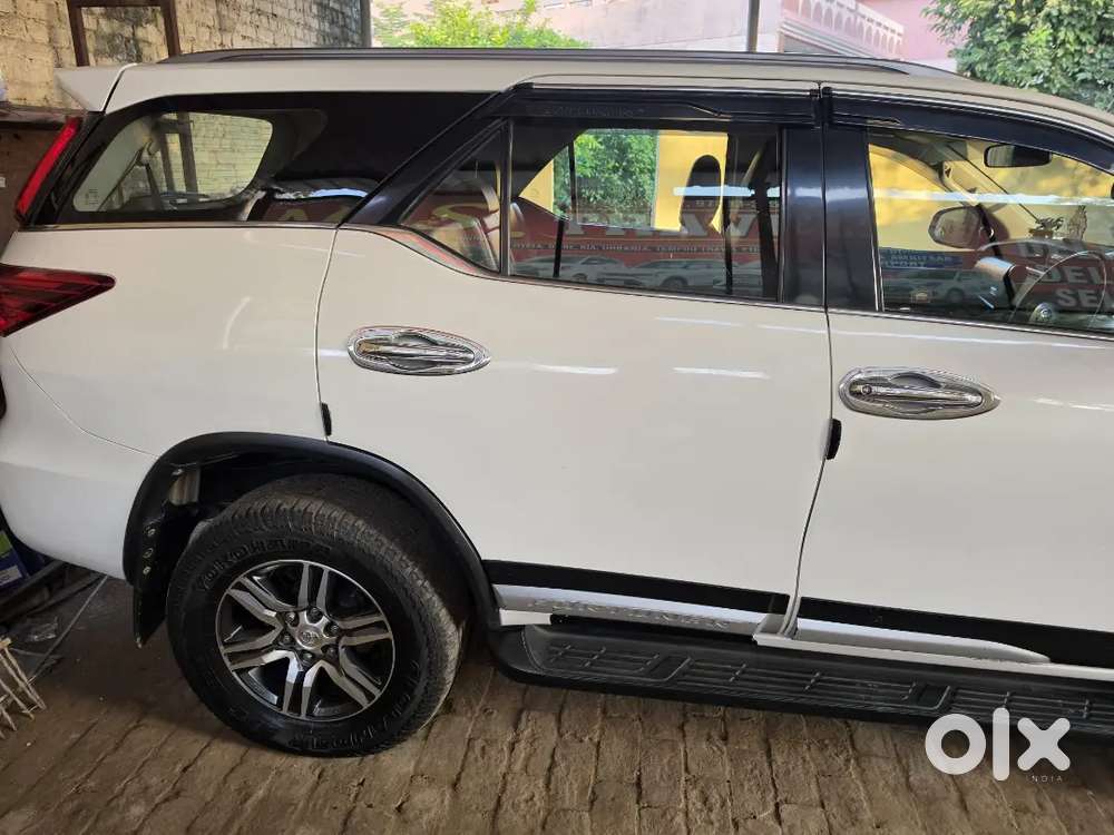 Toyota Fortuner Diesel At 2019