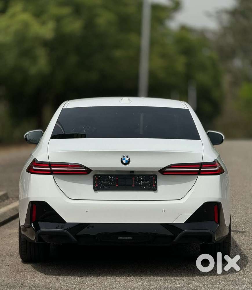 Bmw 5 Series, 2026, Petrol