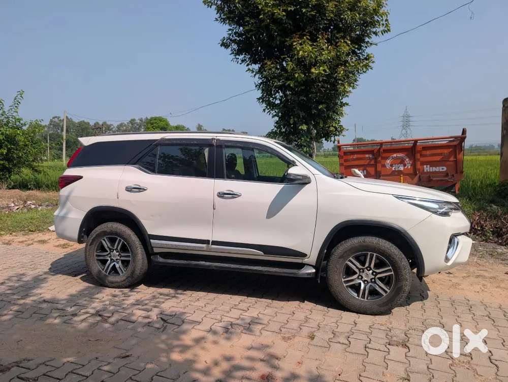 Toyota Fortuner Diesel 2018 With 117000 Km , Paid No
