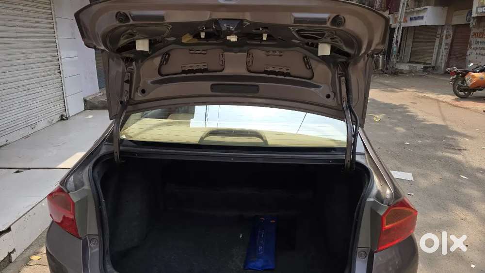 Sell Honda City 2014/9 Top Model Vx Manual Dizal