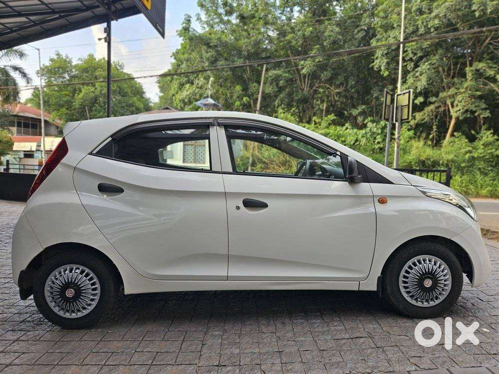 Hyundai Eon Era +, 2017, Petrol