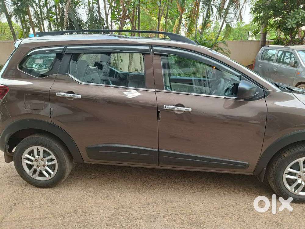 Renault Triber Rxl, 2022, Petrol