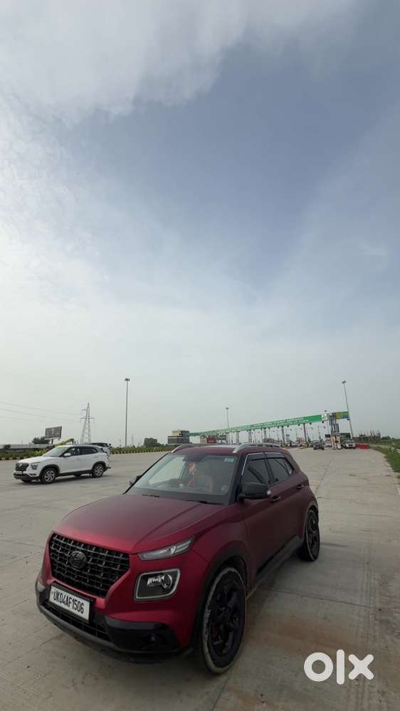 Hyundai Venue Petrol 2021