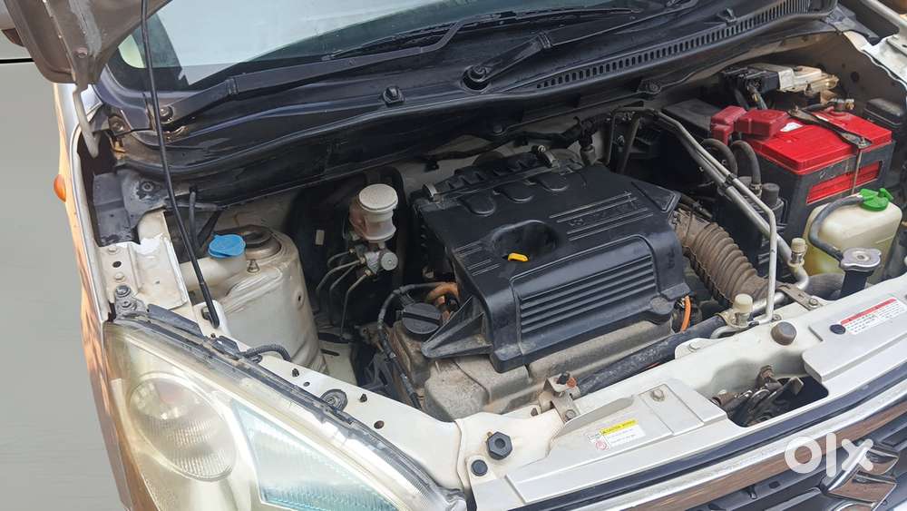 Maruti Suzuki Wagon R 1.0 Vxi Amt, 2016, Petrol