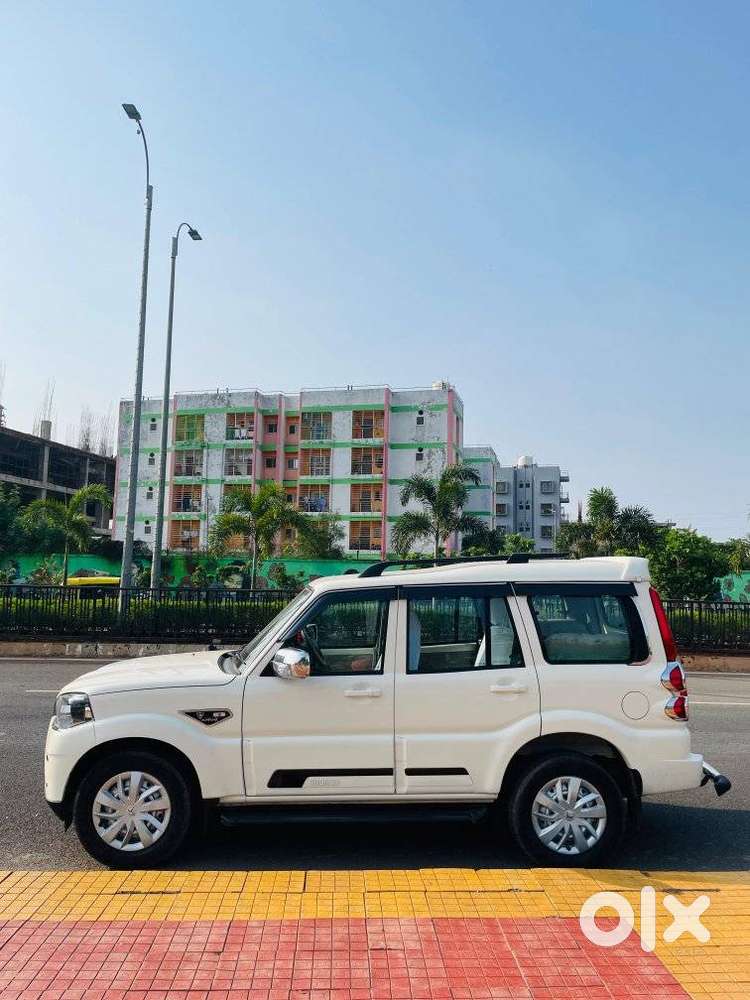 Mahindra Scorpio Classic 2.2 S Mt 9 Str, 2023, Diesel