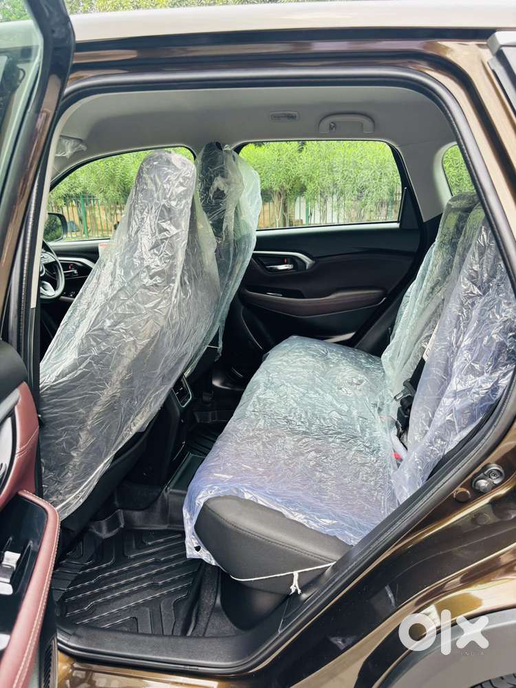 Maruti Suzuki Grand Vitara 1.5 Zeta Cng, 2025, Cng & Hybrids