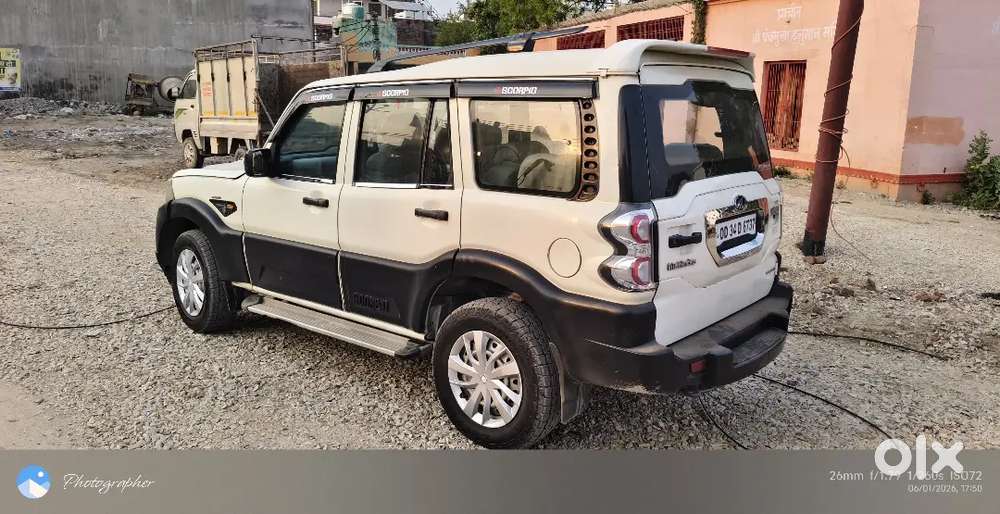 Mahindra Scorpio S4 2017 Diesel Well Maintained