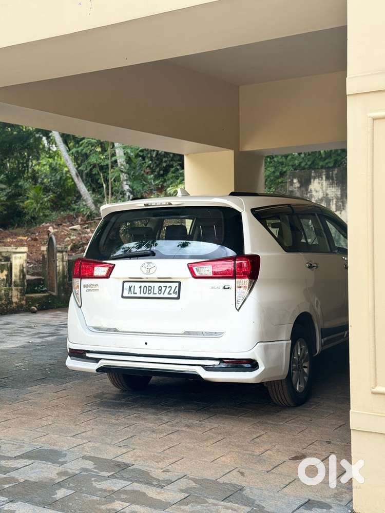 Toyota Innova Crysta 2017