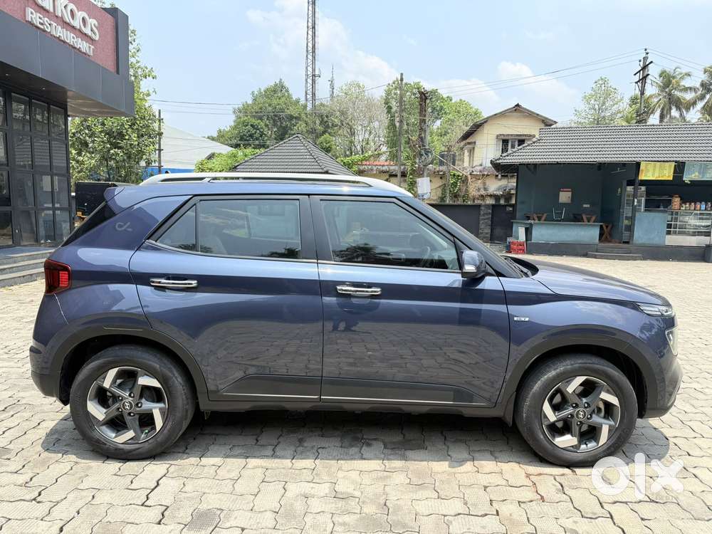 Hyundai Venue 1.0 Sx (o) Turbo Dct, 2019, Petrol