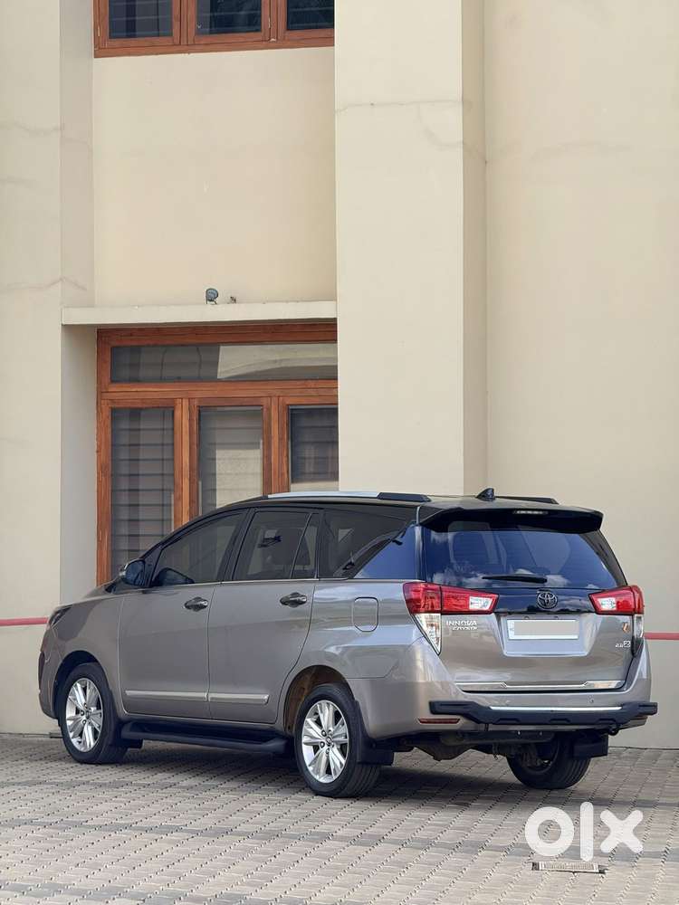Toyota Innova Crysta 2.8 Zx At, 2017, Diesel