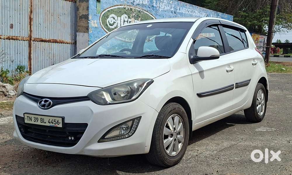 Hyundai I20 Sportz 1.4 Crdi, 2014, Diesel