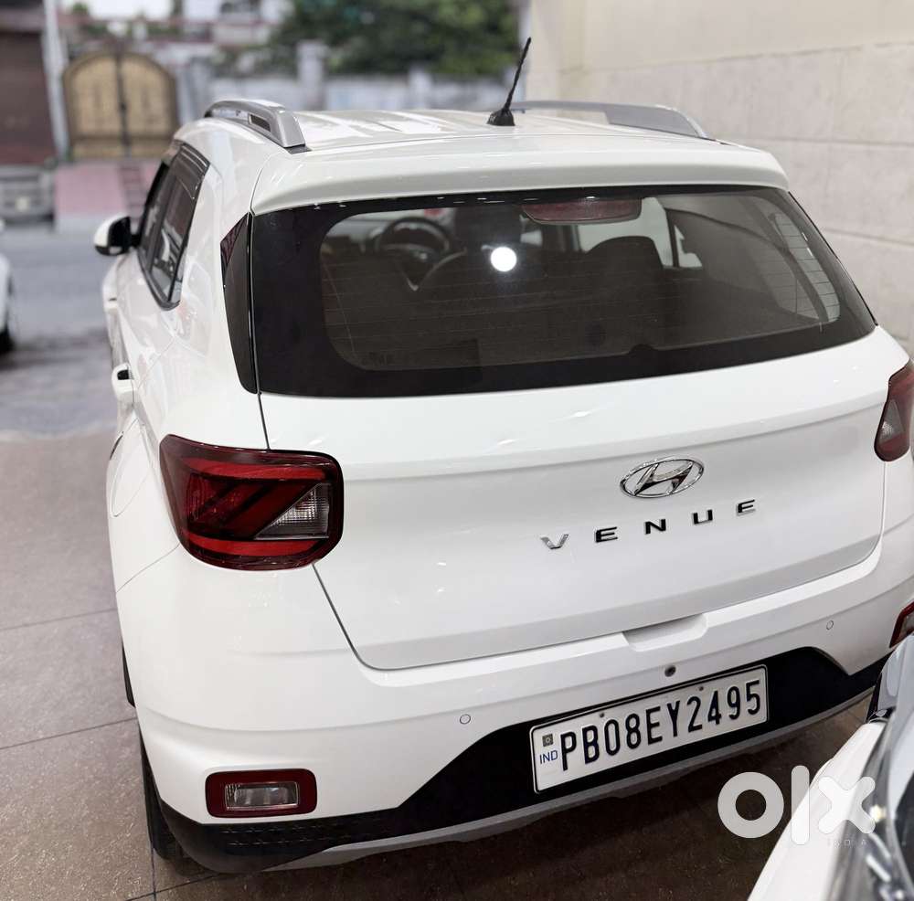 Hyundai Venue S 1.2 Petrol, 2022, Petrol