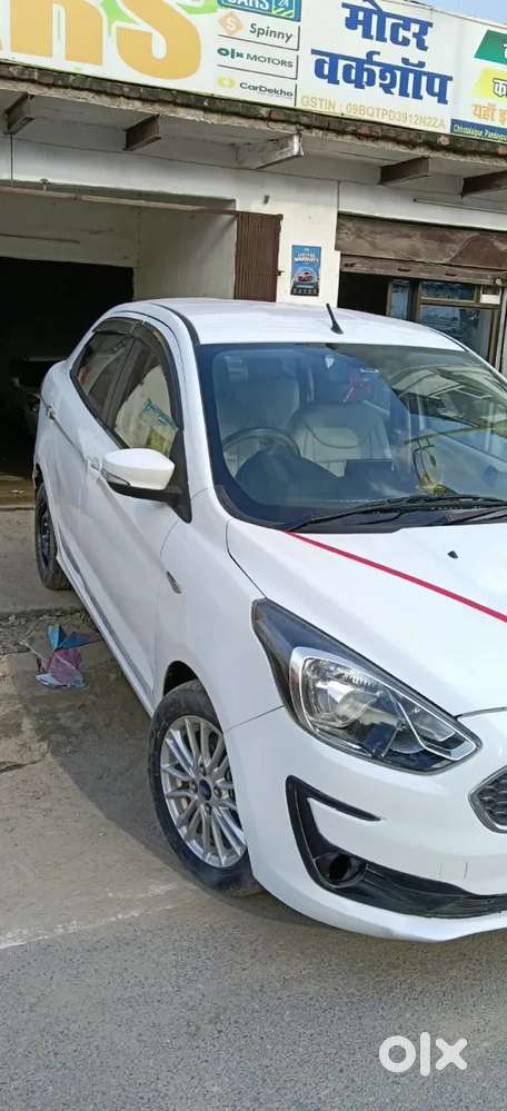 Ford Figo Aspire Titanium Blu, 2020, Petrol