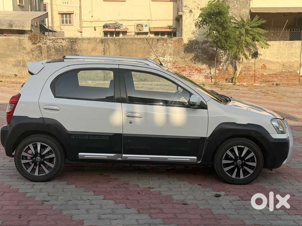 Toyota Etios 2013-2014 G Sp, 2015, Diesel