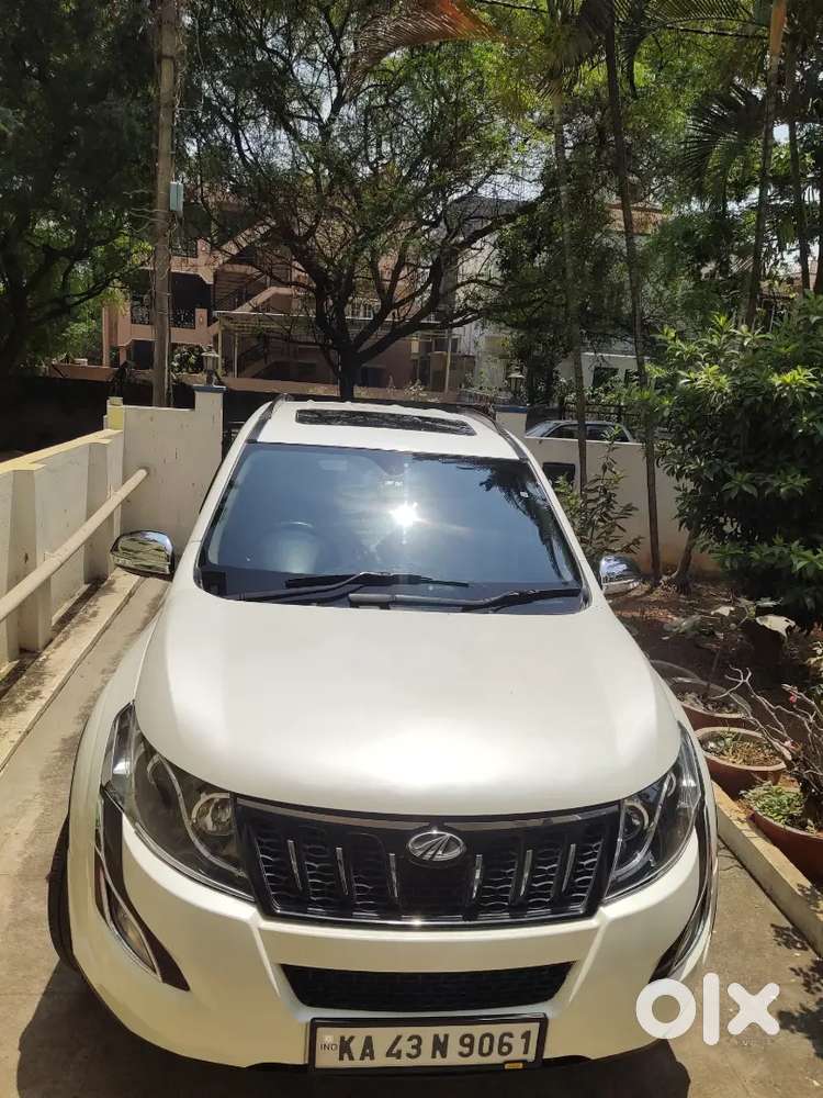 Mahindra Xuv500 2015 Diesel 52000 Km Driven