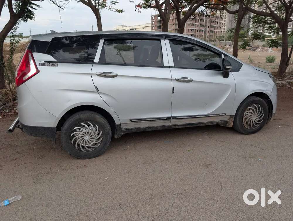 Mahindra Marazzo 2020 Diesel Well Maintained