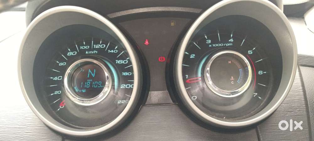 Mahindra Xuv500 2.2 W10, 2015, Diesel