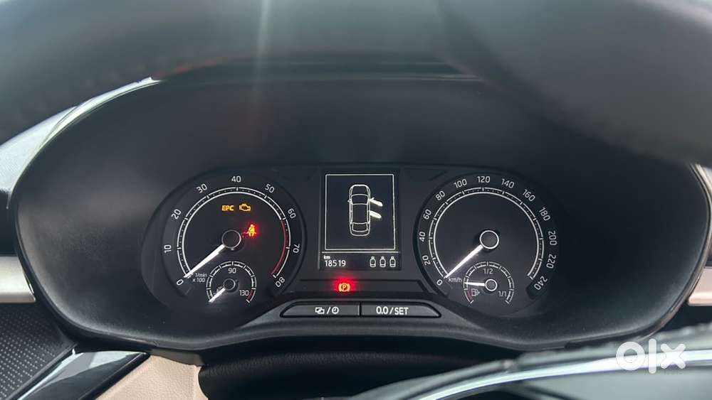 Skoda Slavia 1.5 Tsi Petrol