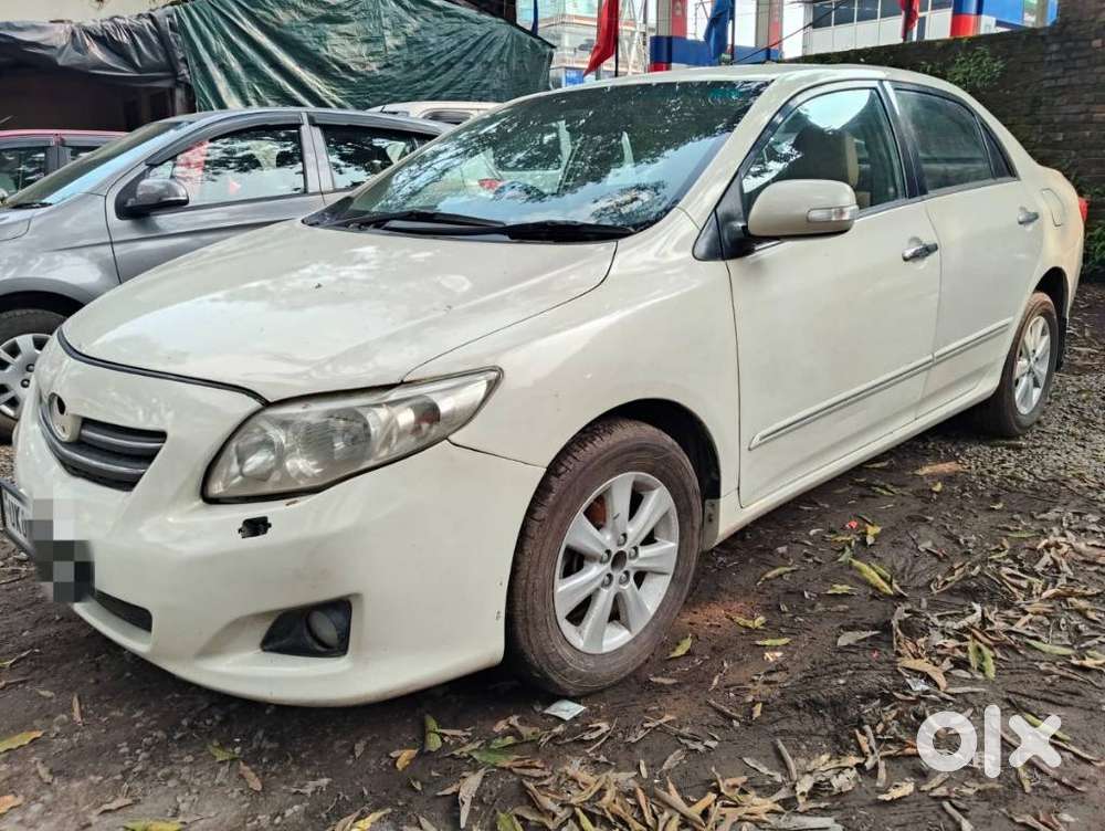 Toyota Corolla Altis, 2010, Petrol
