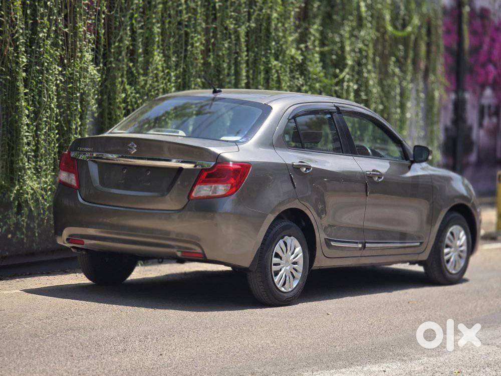 Maruti Suzuki Dzire 1.2 Vxi, 2021, Petrol