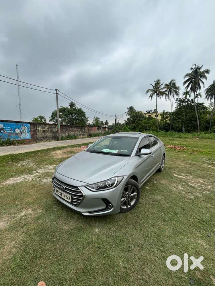 Hyundai New Elantra 2019 Petrol Well Maintained
