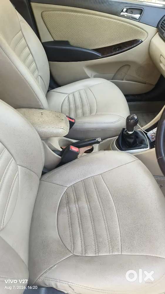 Hyundai Verna 1.6 Sx(optional) Manual 2012