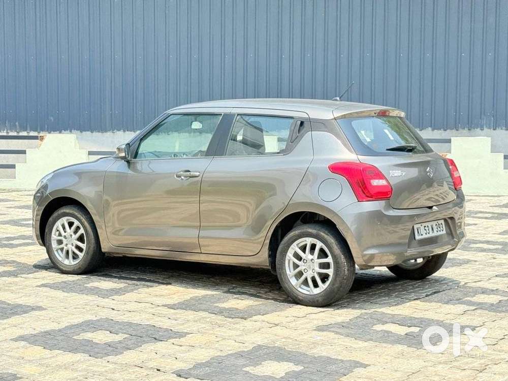 Maruti Suzuki Swift Vvt Zxi, 2018, Petrol