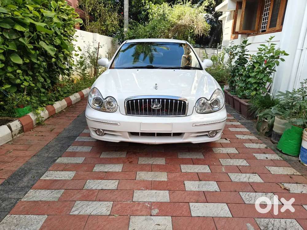 Hyundai Sonata Gold 2005 Petrol
Fancy Number(2010 Serial Registration)