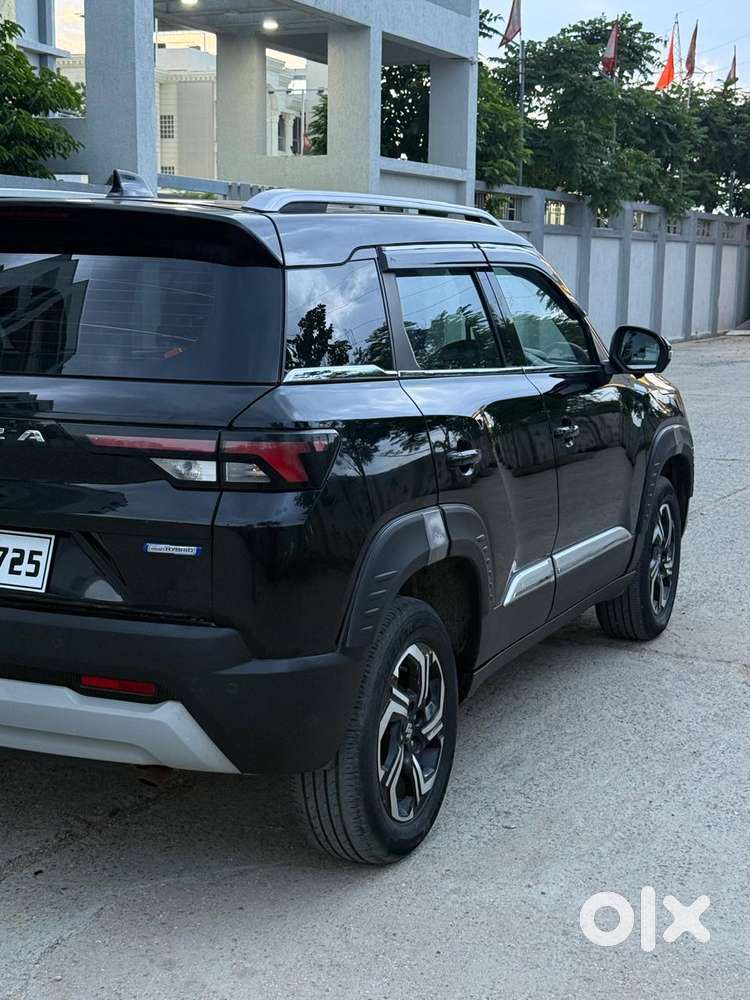 Maruti Suzuki Brezza 1.5 Zxi Plus Smart Hybrid, 2024, Petrol