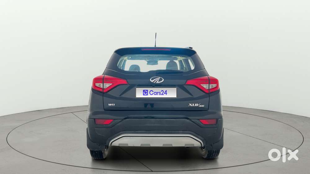Mahindra Xuv300 W8 Option, 2022, Petrol