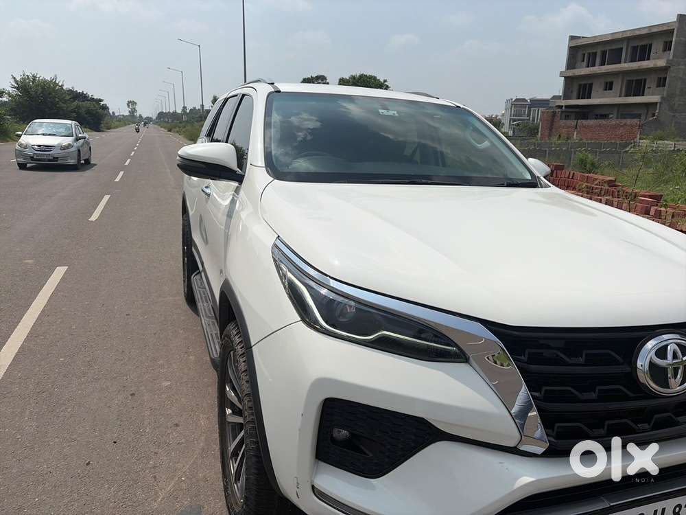 Toyota Fortuner Diesel 2023
