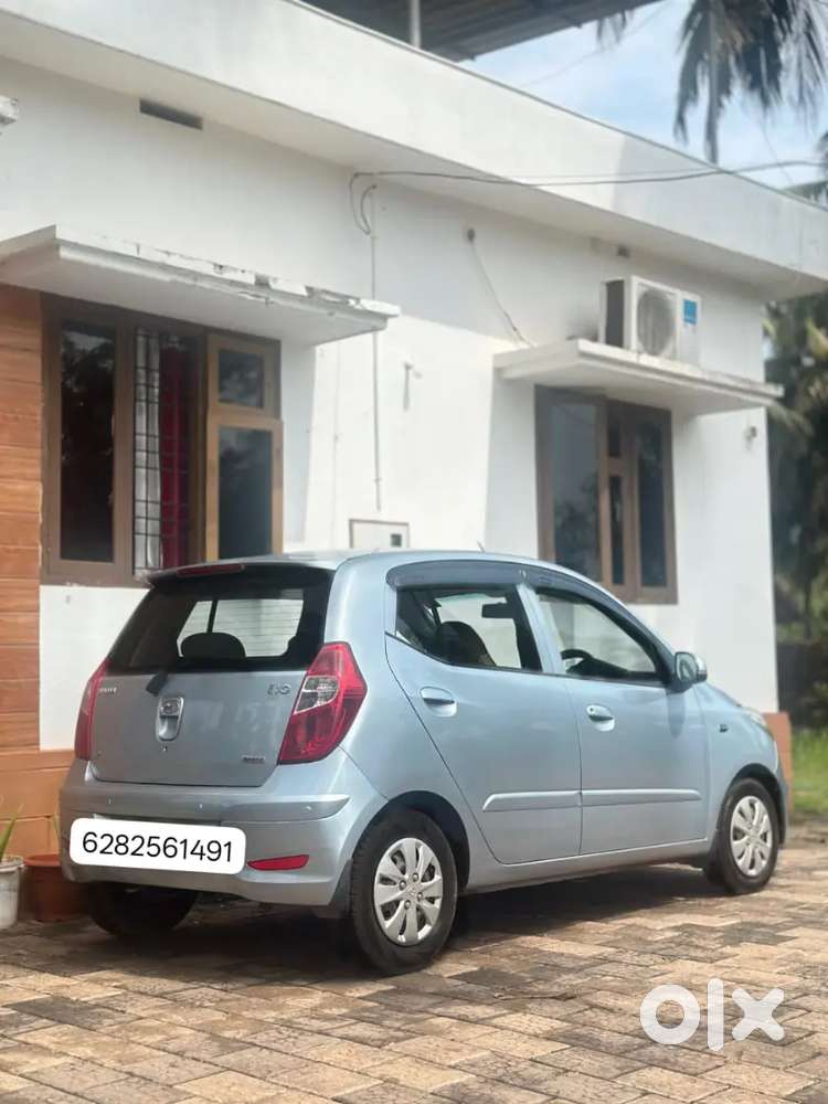 Hyundai I10 2011 Petrol 70000 Km Driven